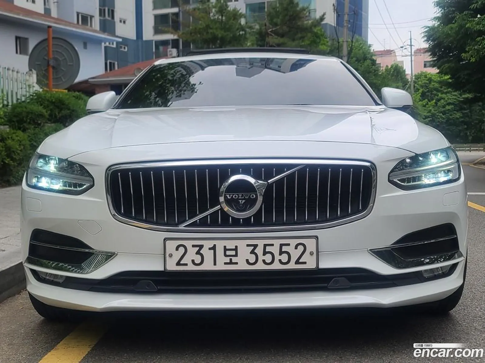 Volvo S90 2019 — 2