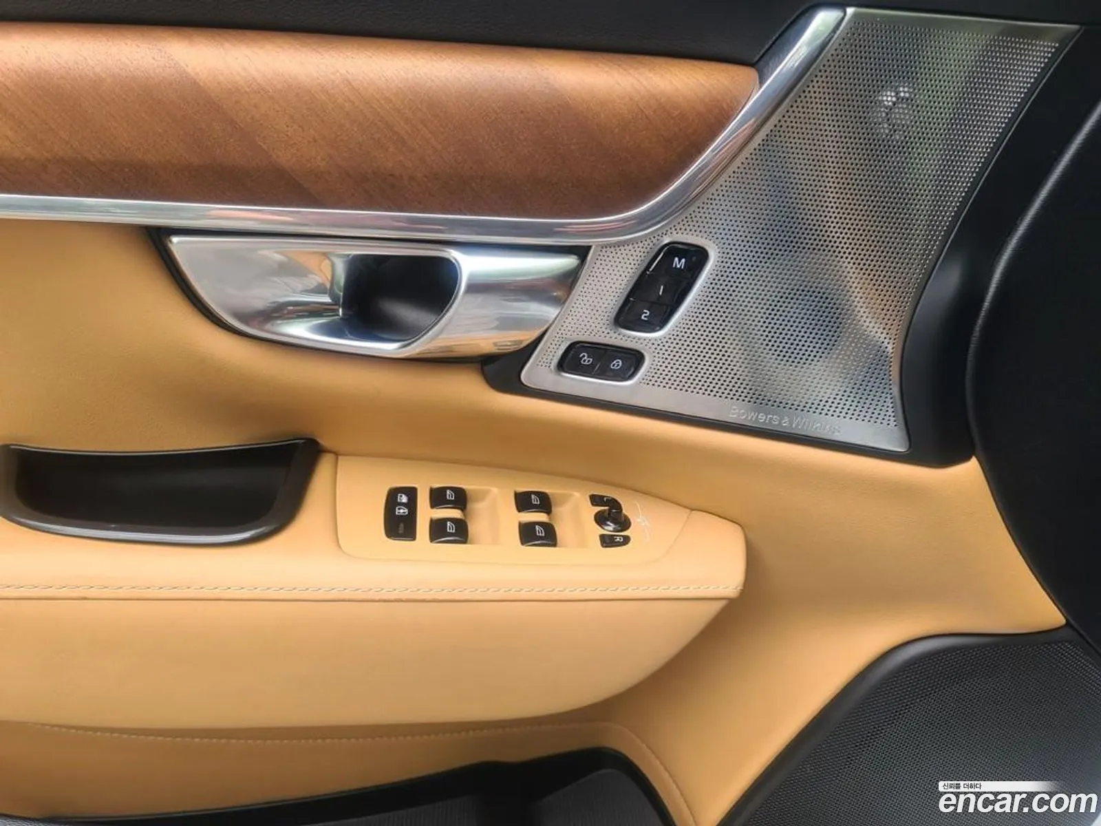 Volvo S90 2019 — 18