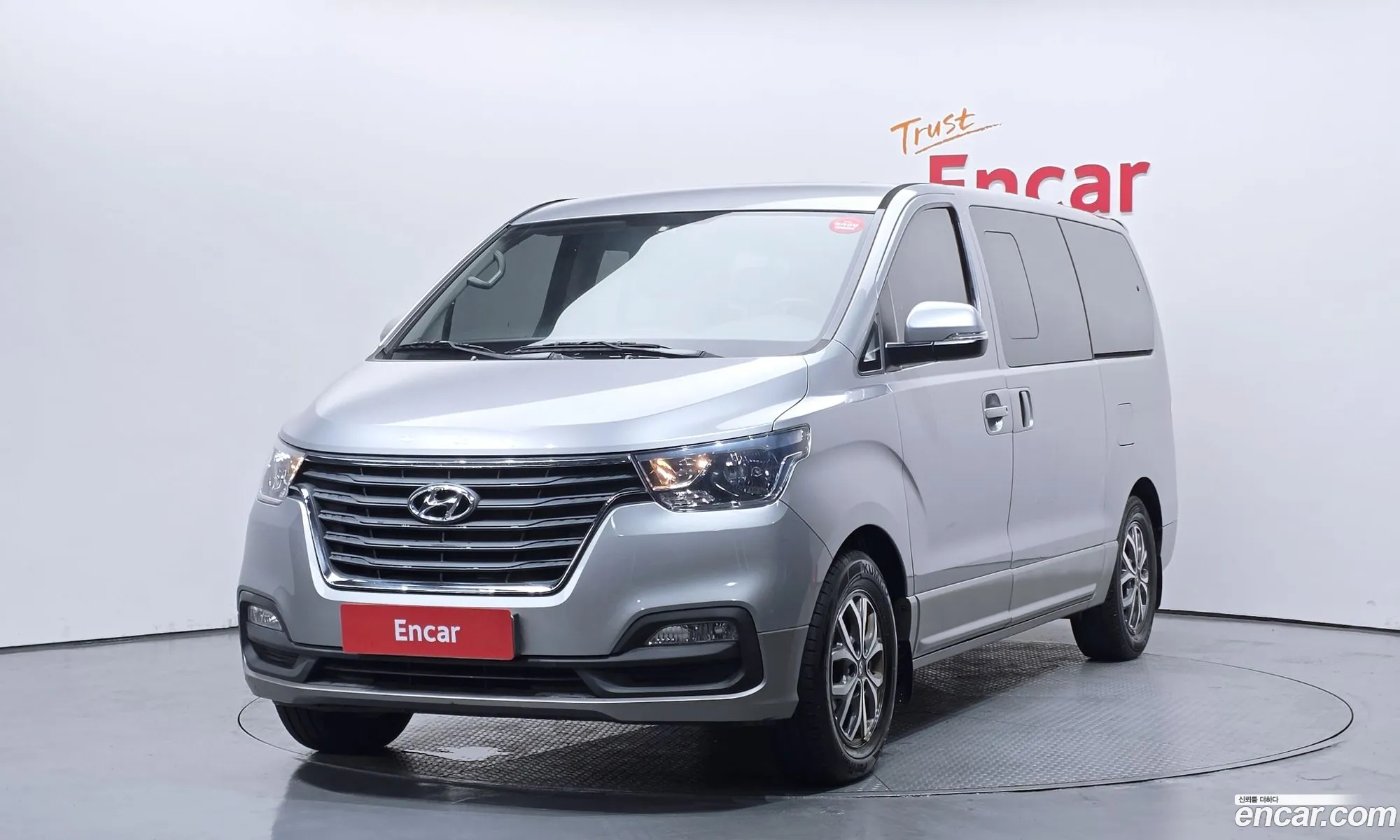 Hyundai Grand Starex 2018 — 4