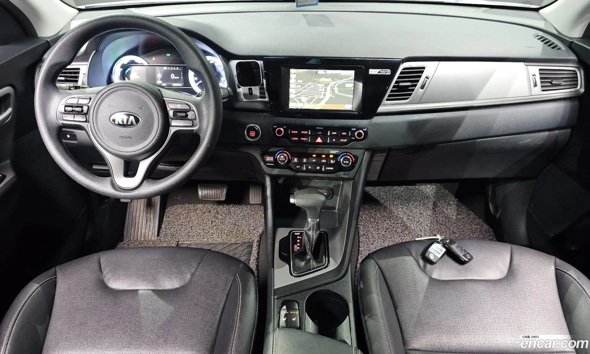 Kia Niro 2017 KNACA81CGJA086898 — 4