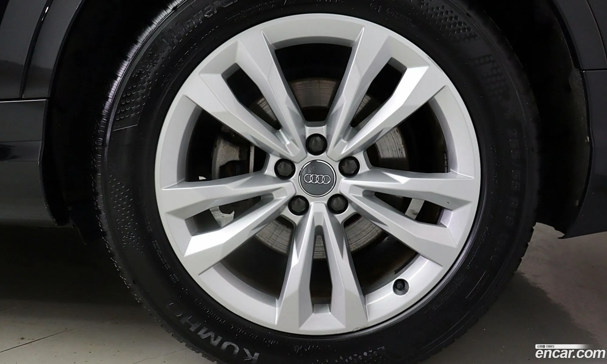 Audi Q7 2019 — 18