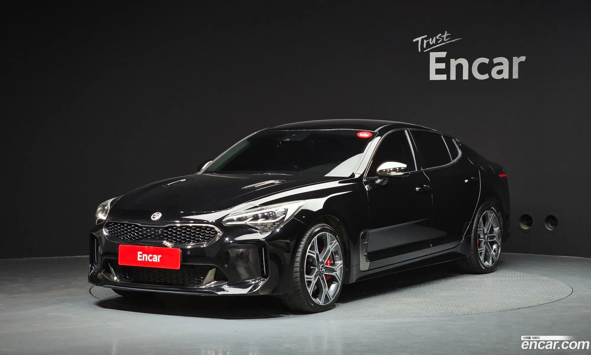 Kia Stinger 2017 KNAE351ADJS007302 — 4