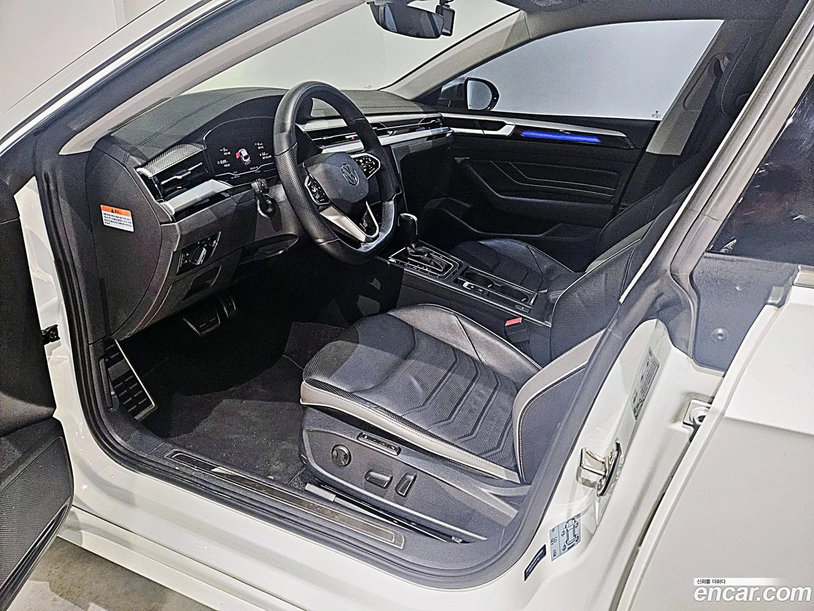 Volkswagen Arteon 2023 — 3