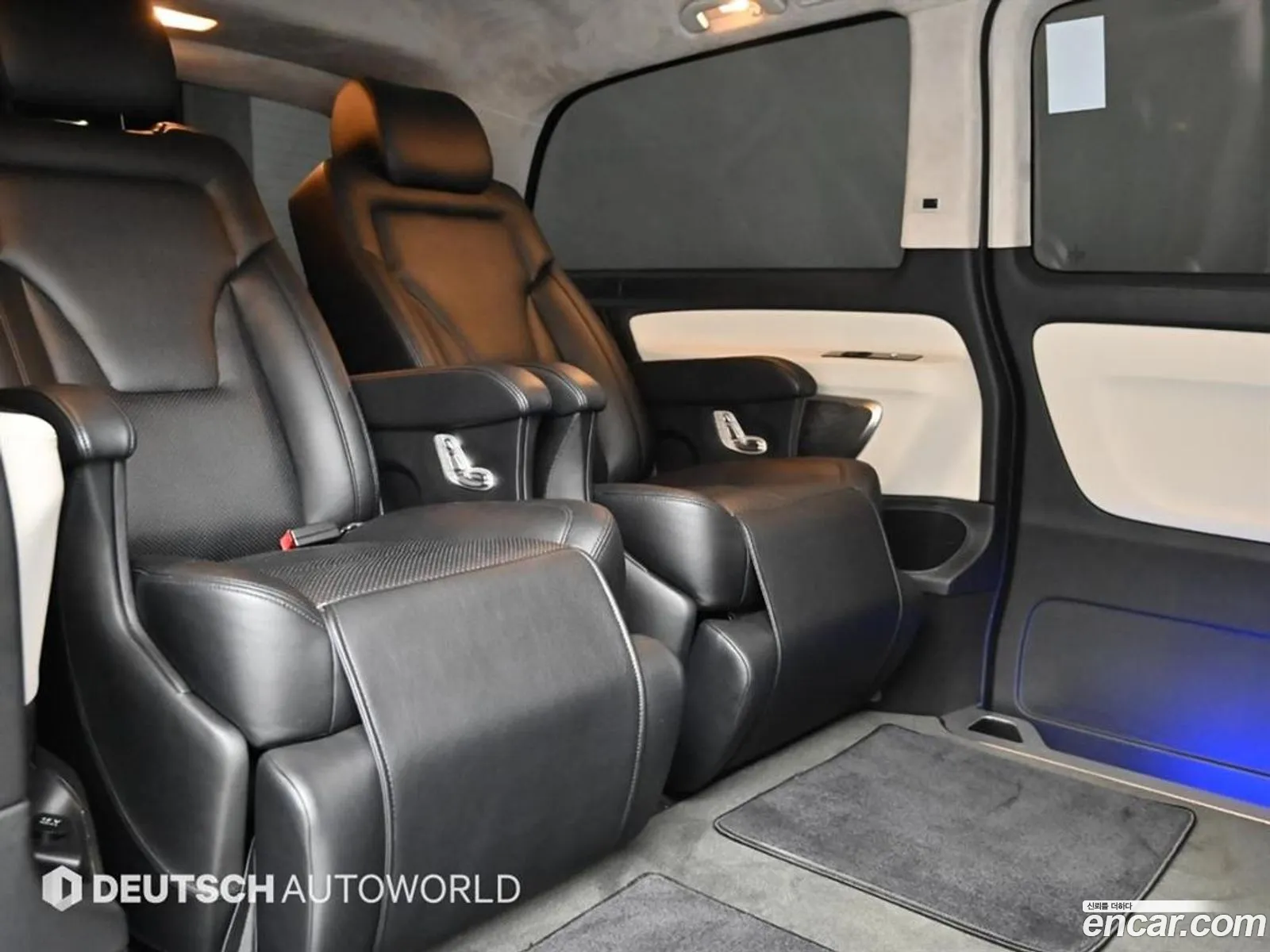Mercedes-Benz V-Class 2016 — 17