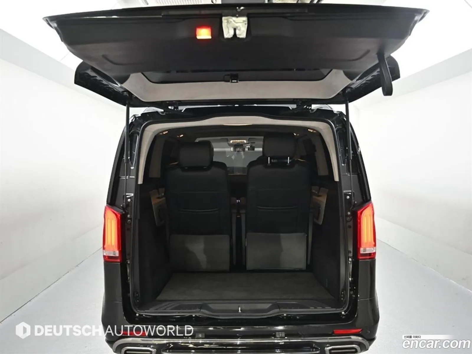 Mercedes-Benz V-Class 2016 — 9