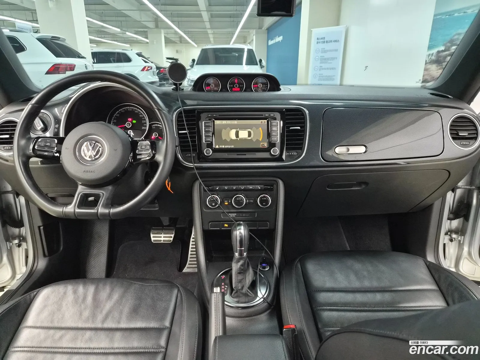 Volkswagen The Beetle 2013 — 2