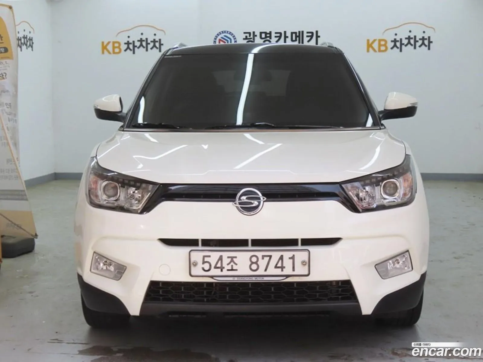 KG Mobility (SsangYong) Tivoli 2017 — 3
