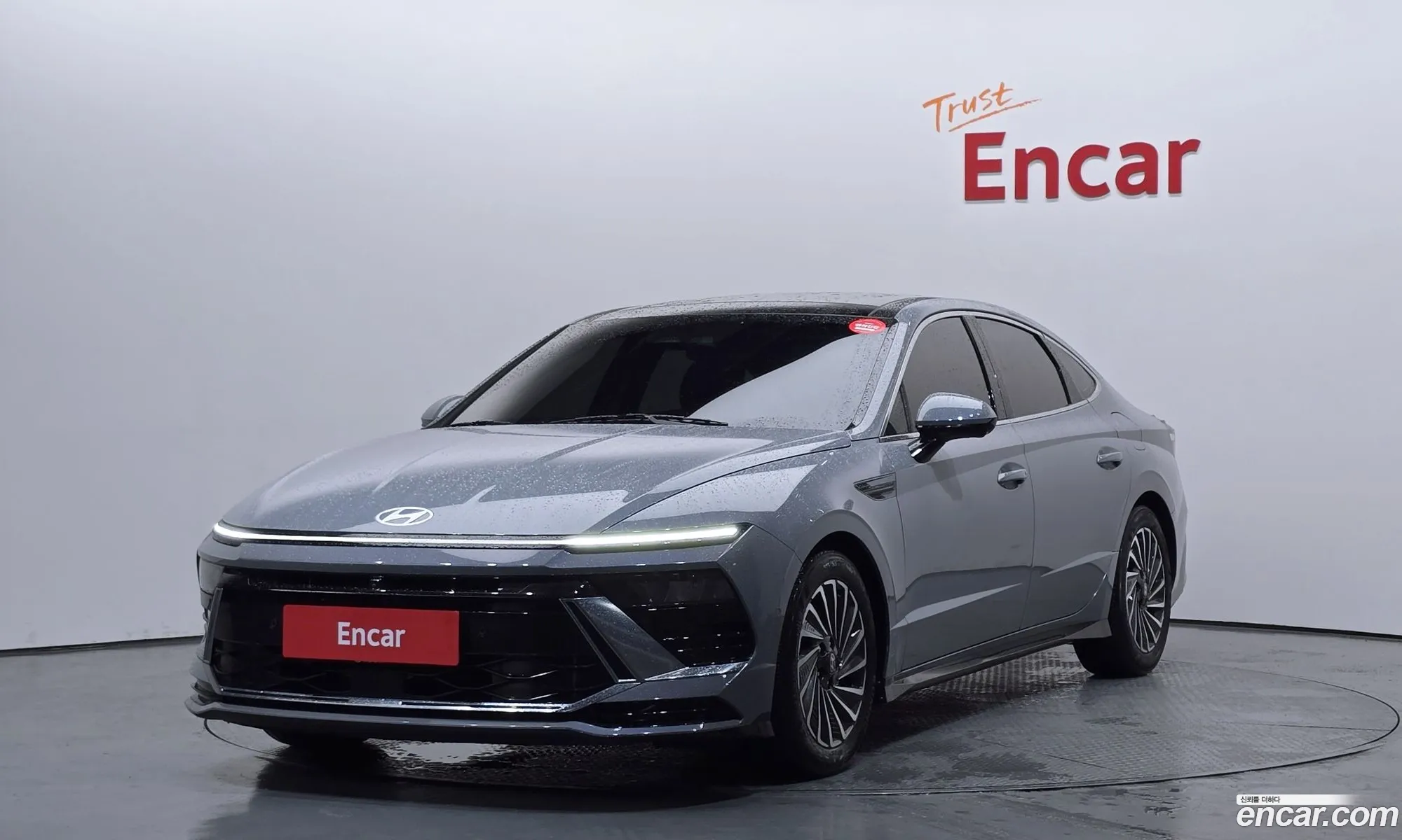 Hyundai Sonata the Edge Hybrid 2024 — 4