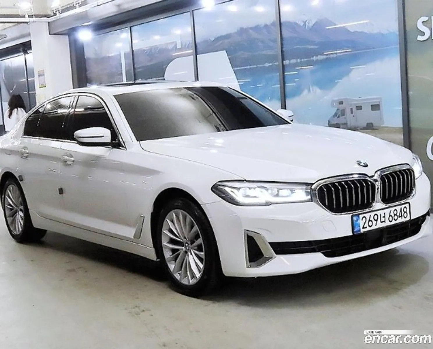 BMW 5 Series 2021 — 17