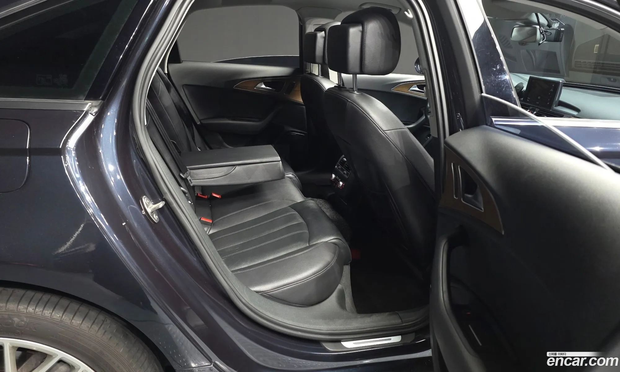Audi A6 2016 WAUZZZ4G2GN195585 — 17