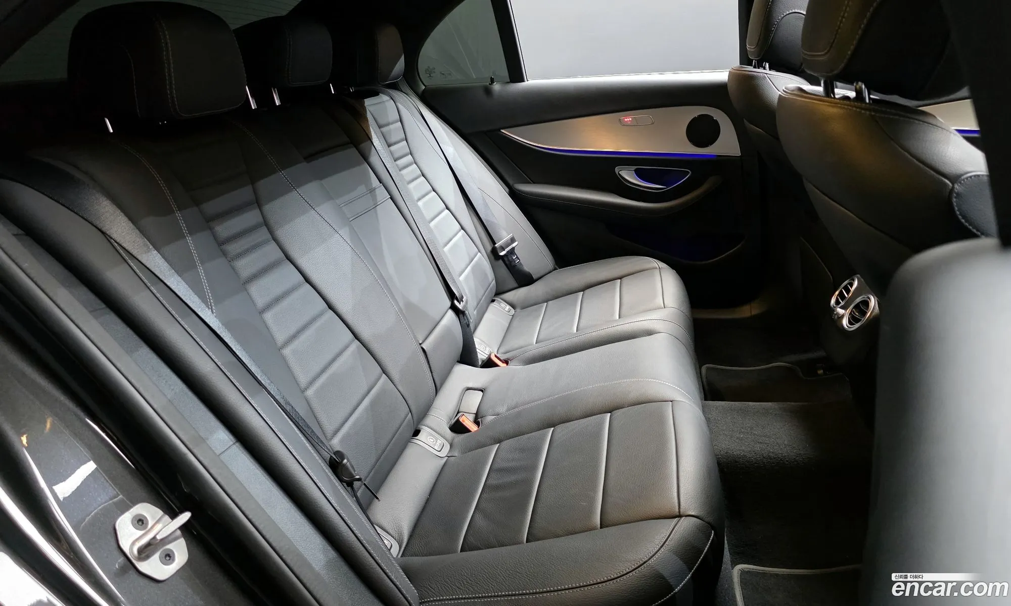 Mercedes-Benz E-Class W213 2021 — 10