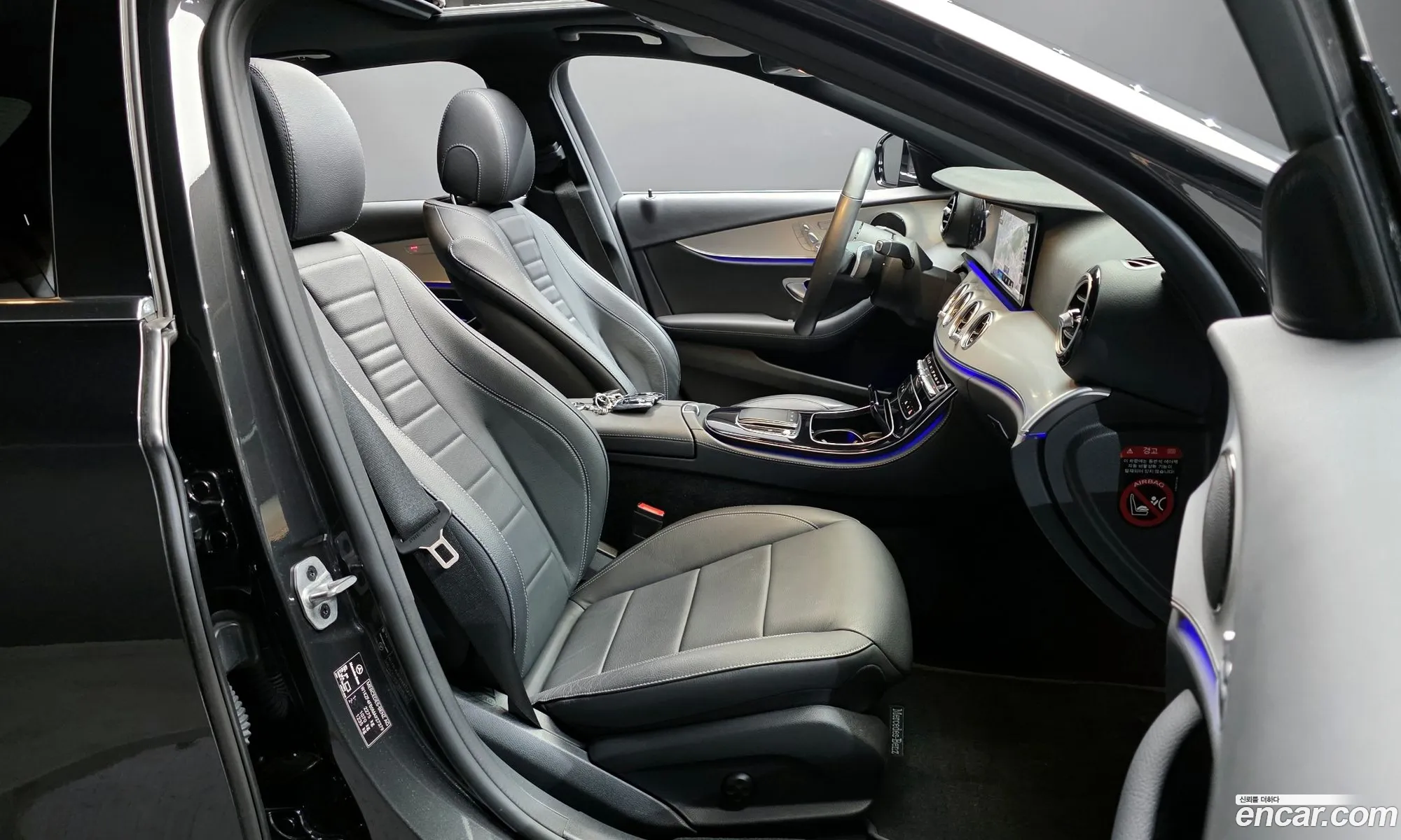 Mercedes-Benz E-Class W213 2021 — 28