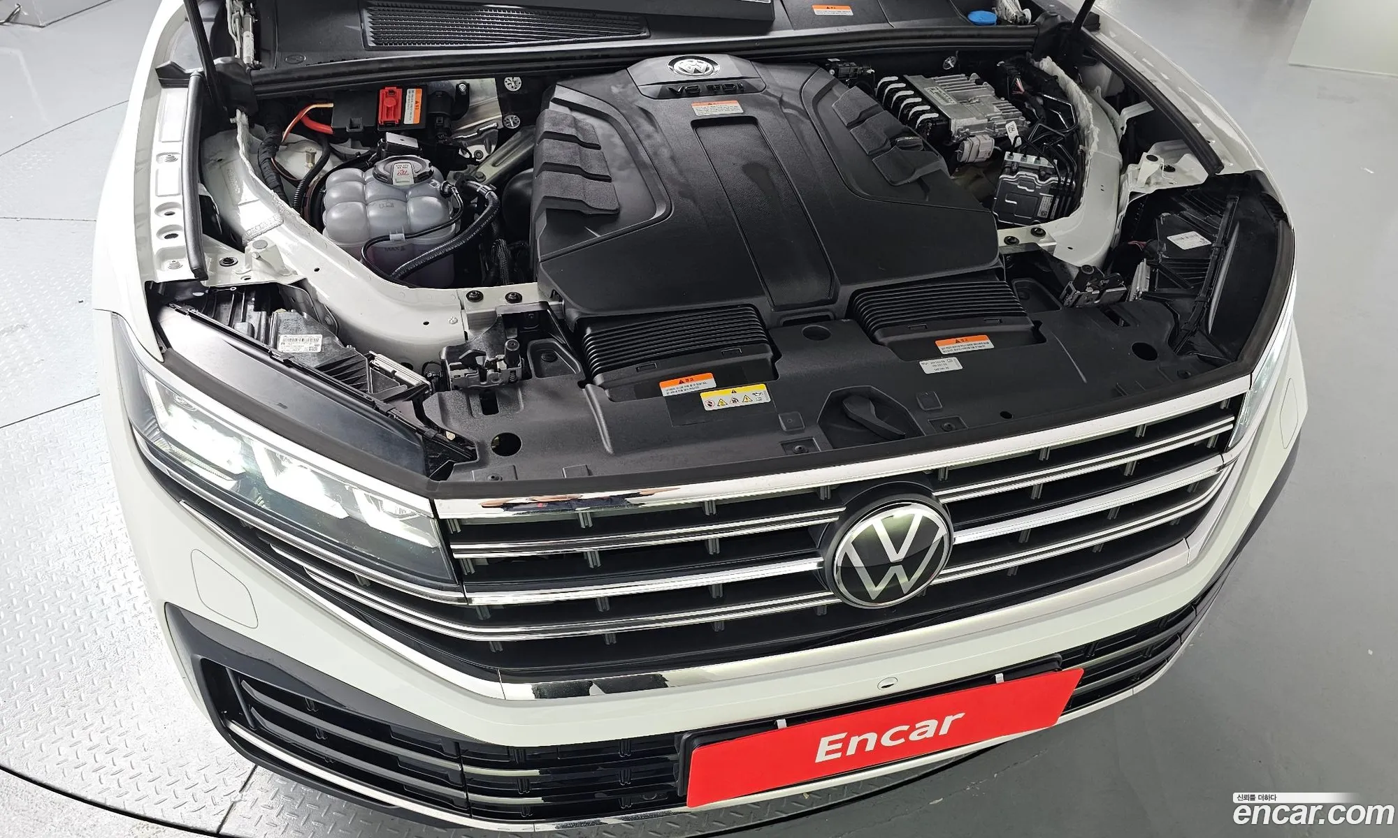 Volkswagen Touareg 2024 — 37