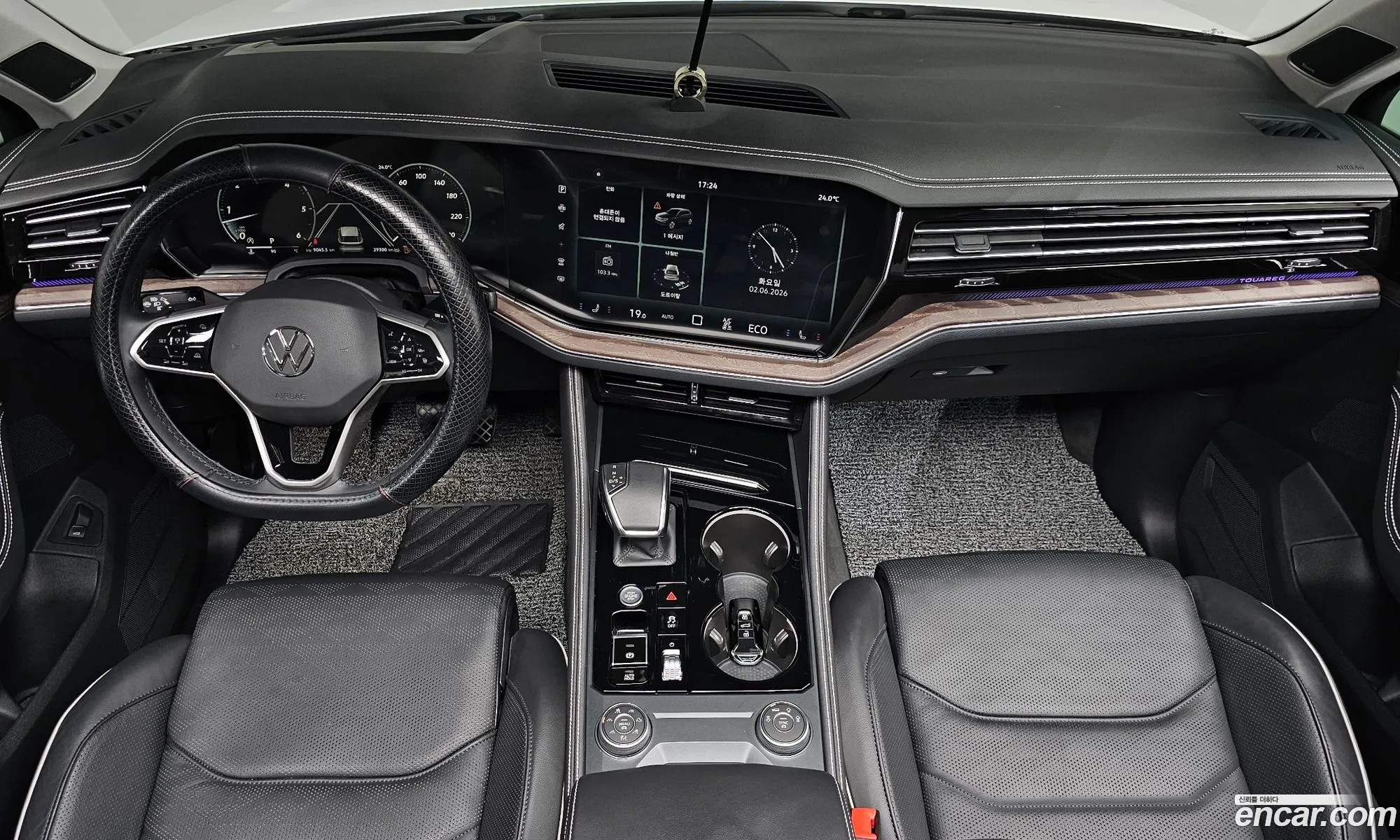 Volkswagen Touareg 2024 — 33