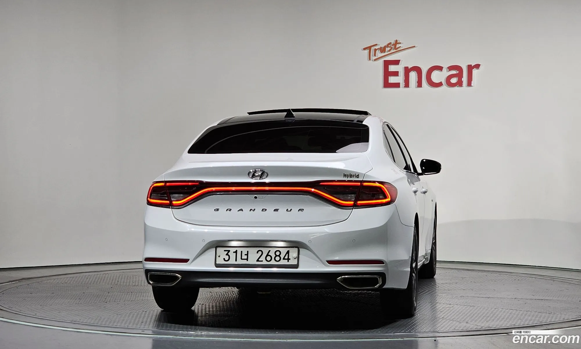 Hyundai Grandeur IG Hybrid 2017 — 4