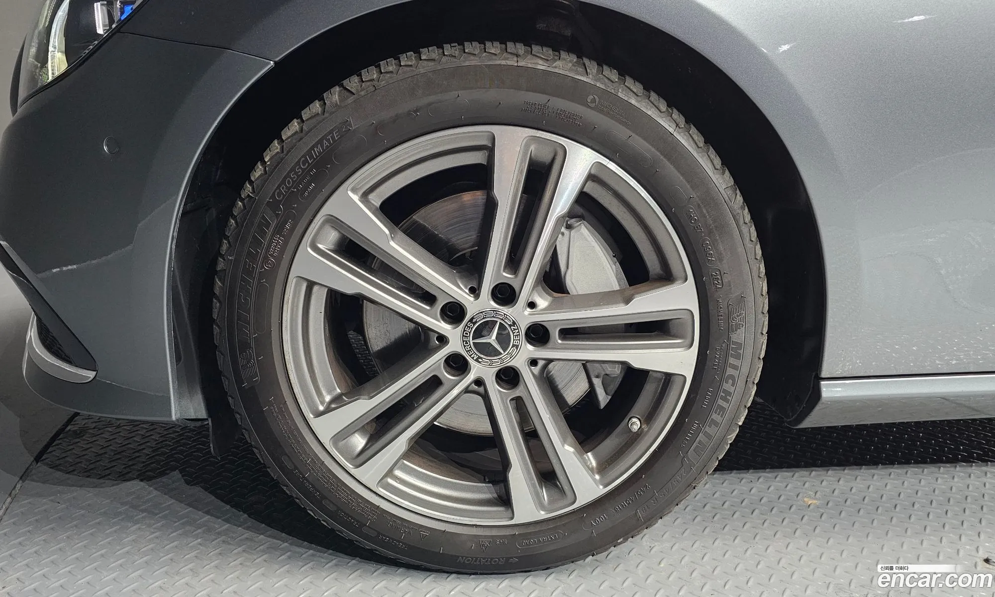 Mercedes-Benz E-Class W213 2022 — 5
