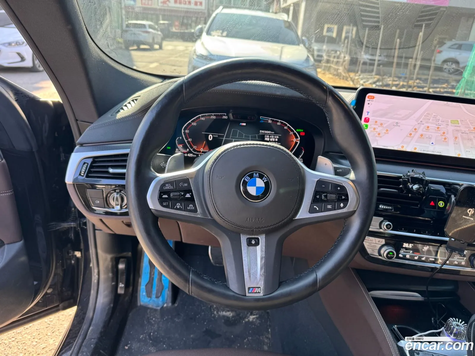 BMW 6 Series GT 2023 — 3