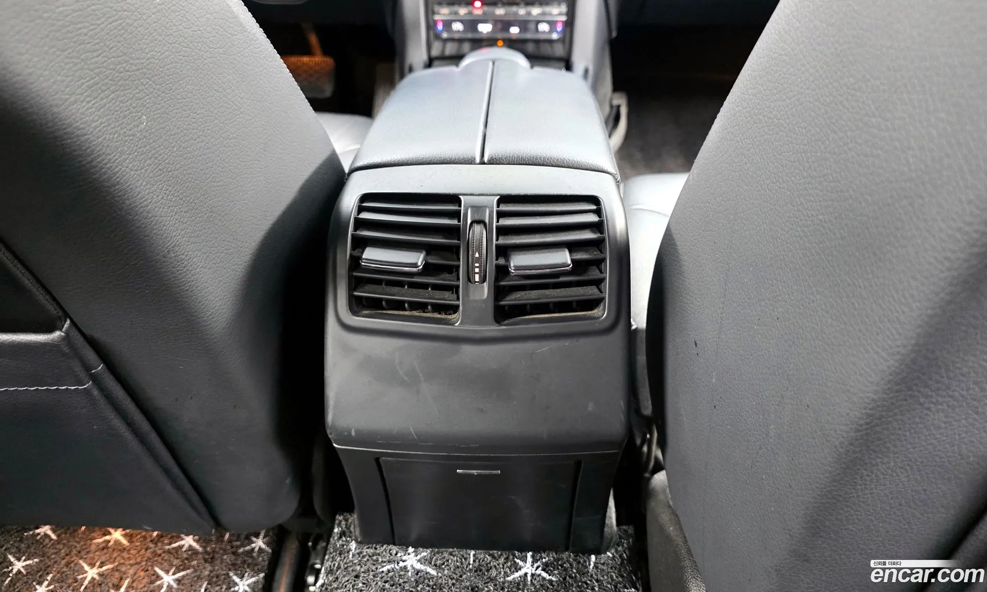 Mercedes-Benz E-Class W212 2013 — 15