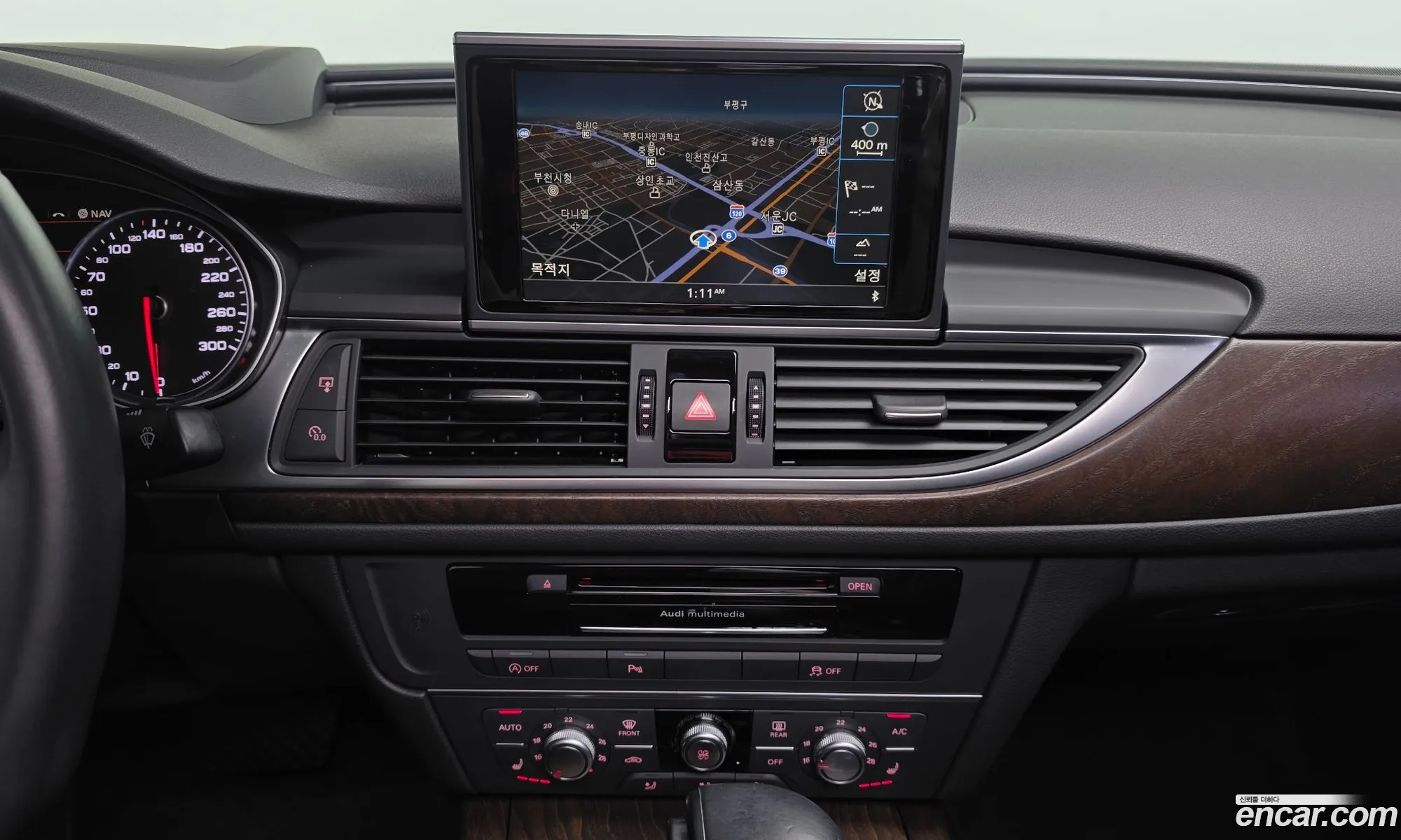 Audi A6 2015 — 19