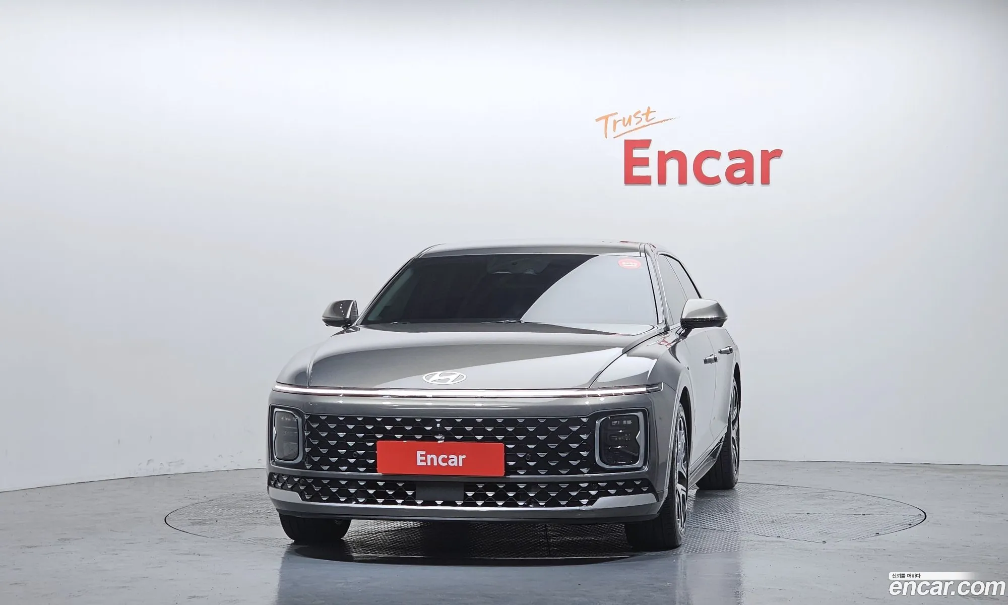 Hyundai Grandeur Hybrid 2025 — 2