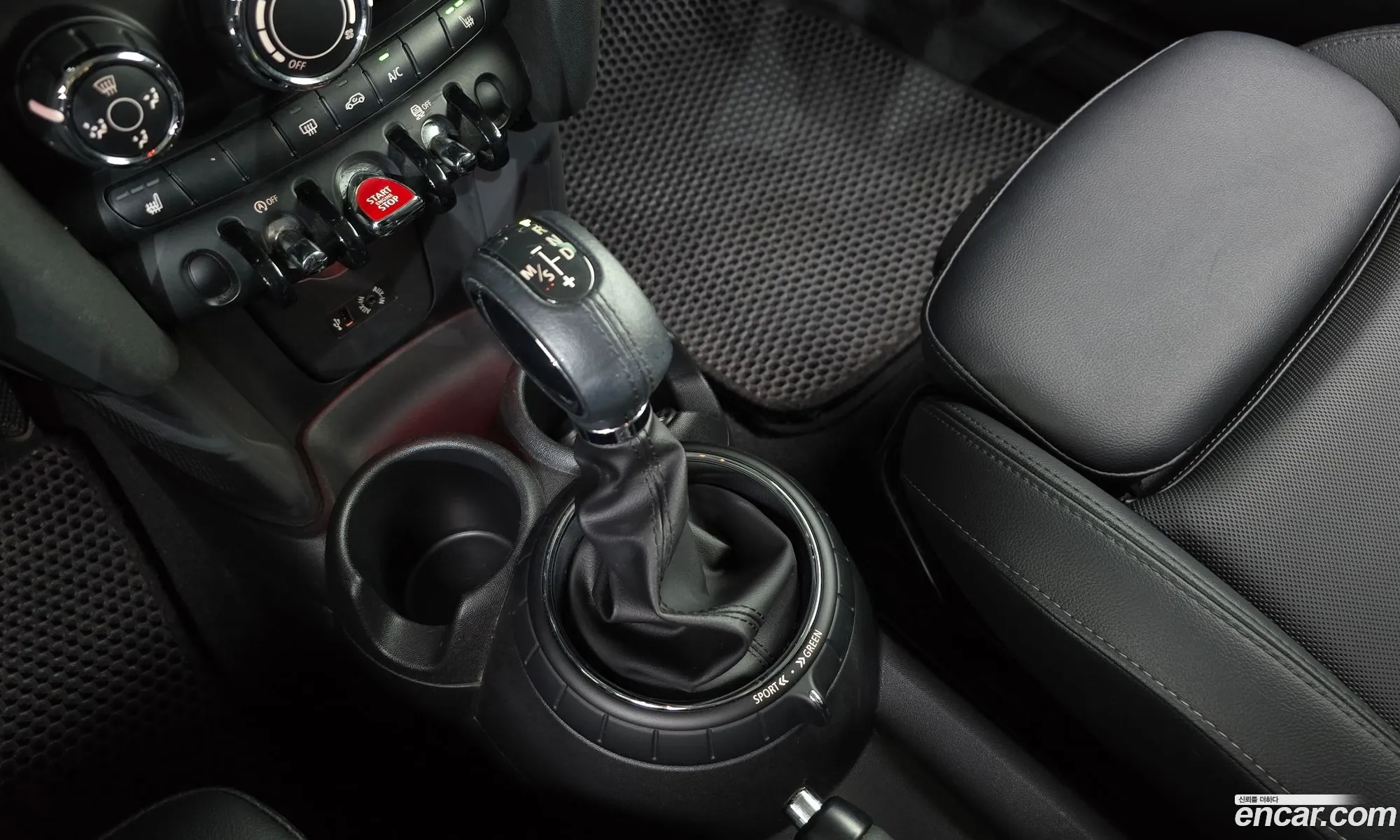 Mini Cooper D 2014 — 12