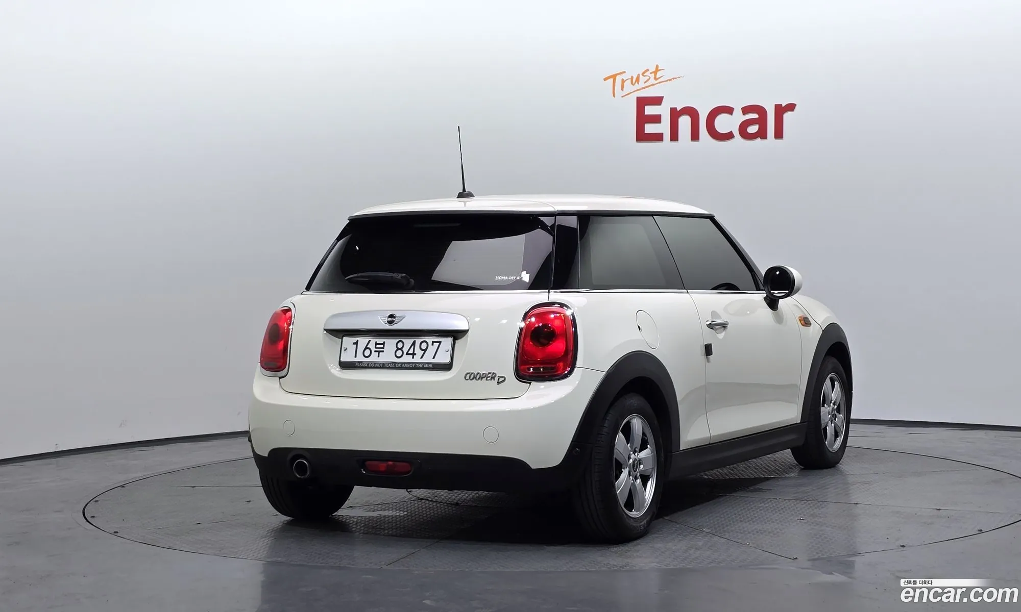 Mini Cooper D 2014 — 16