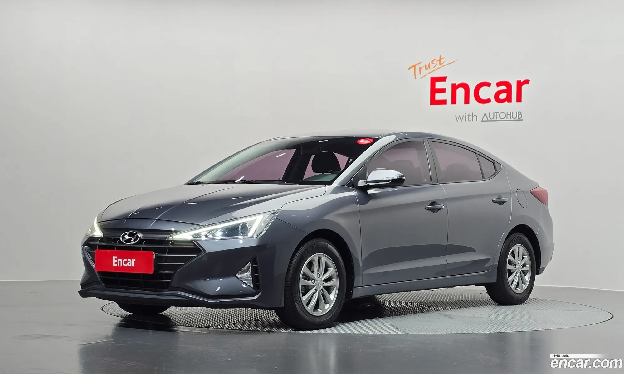 Hyundai Elantra AD 2018 KMHD741EEKU815707 — 3