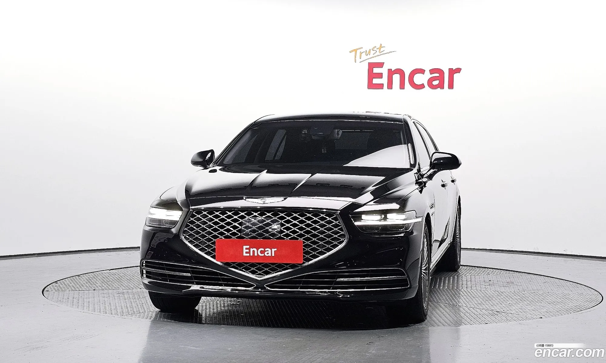 Genesis G90 2020 KMHG141DDLU078861 — 3