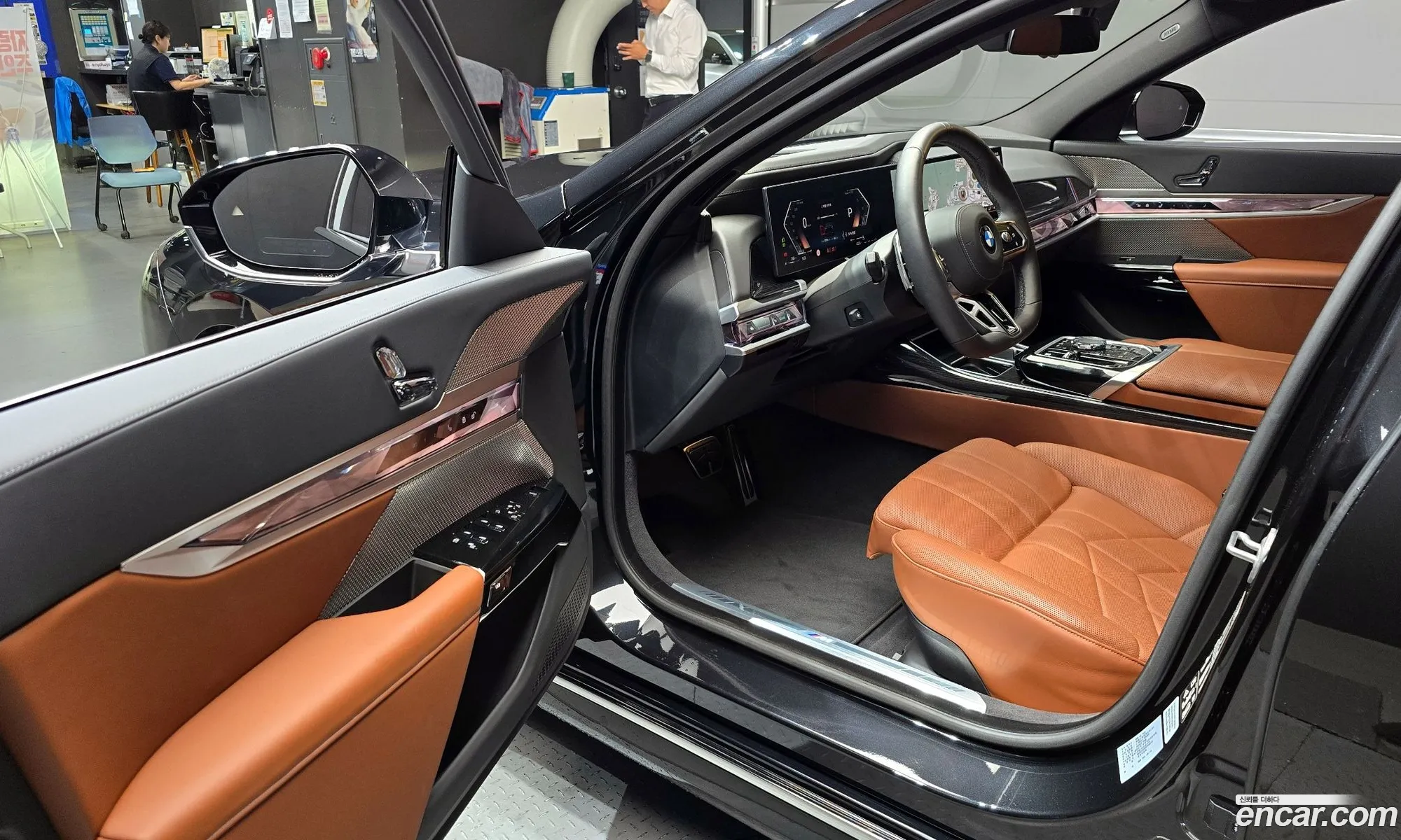 BMW 7 Series 2025 — 24