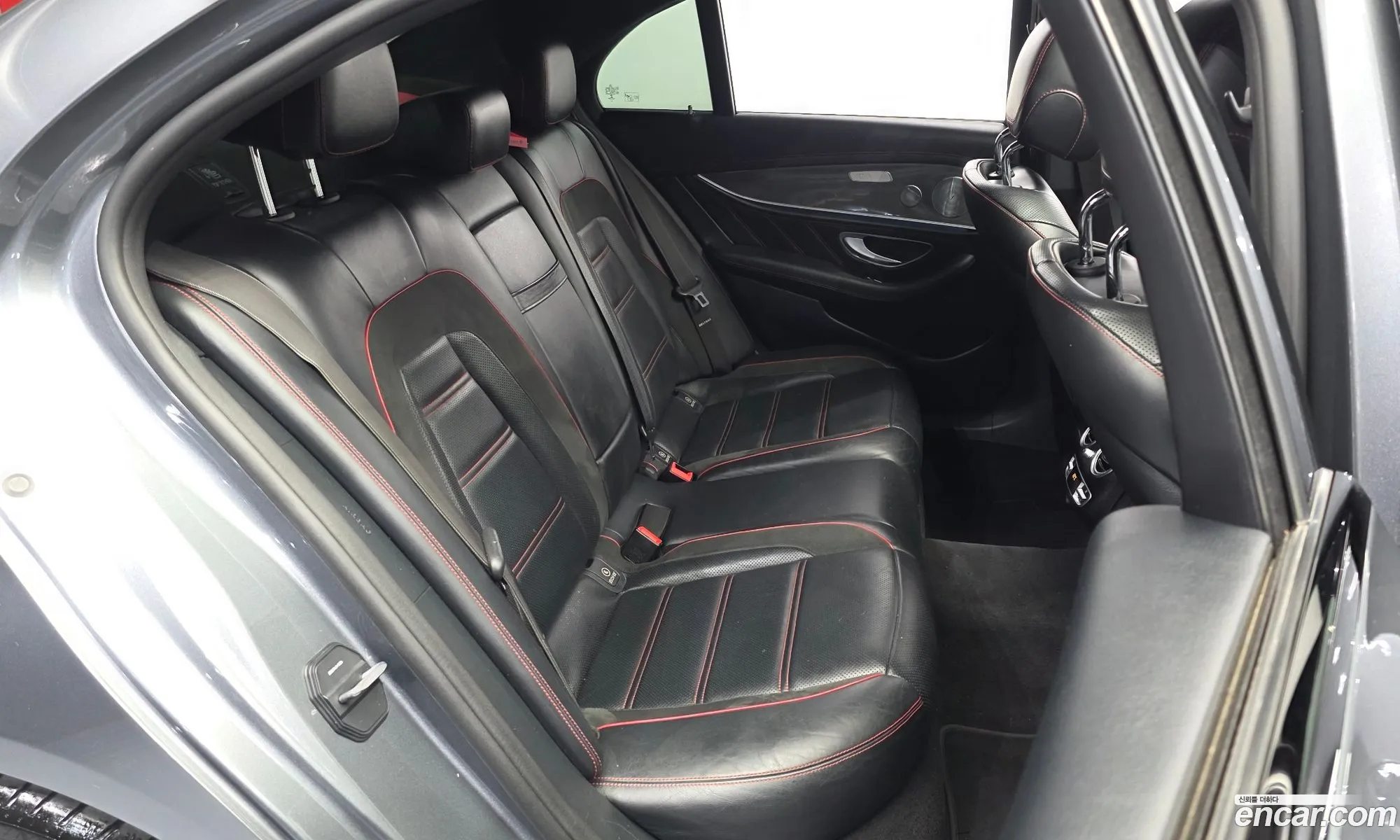 Mercedes-Benz E-Class W213 2017 — 16