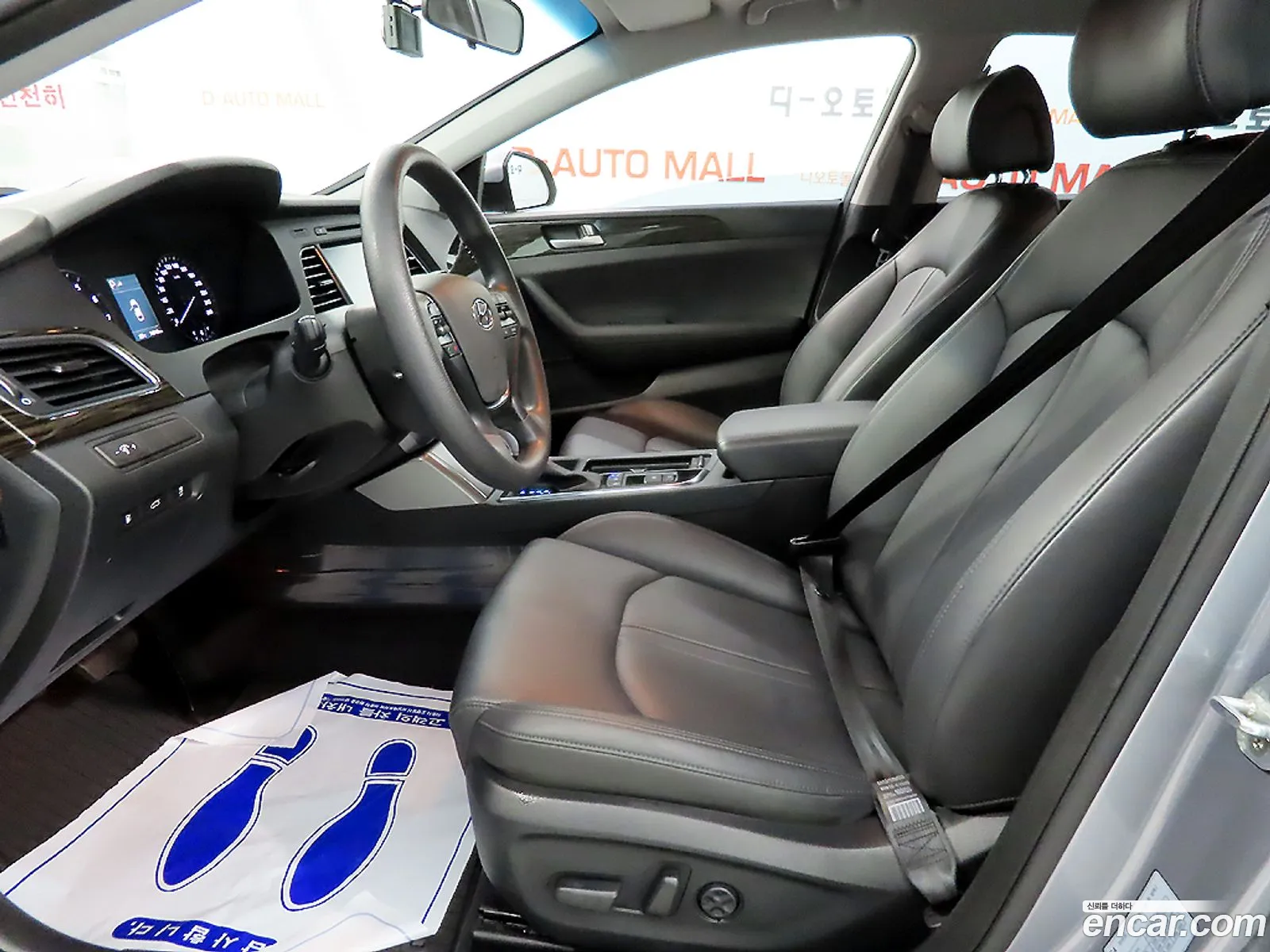 Hyundai LF Sonata 2016 — 3
