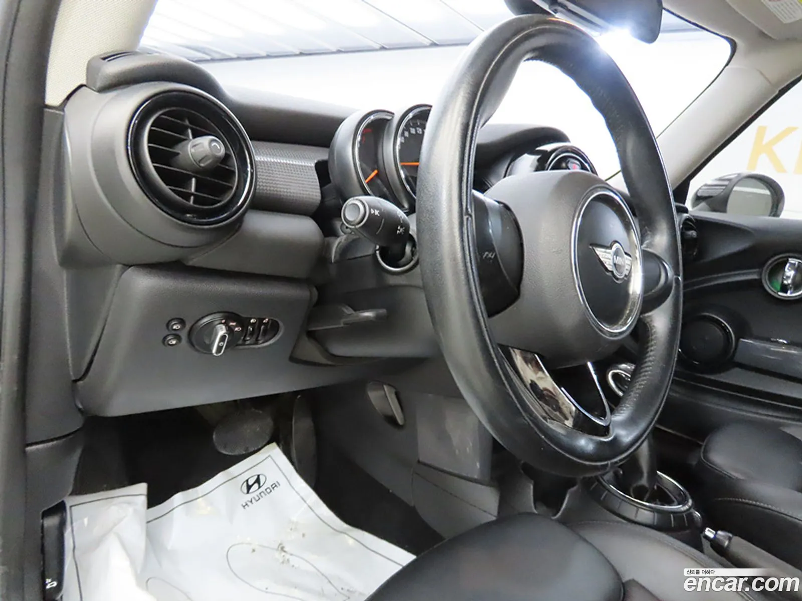 Mini Cooper 2014 — 5