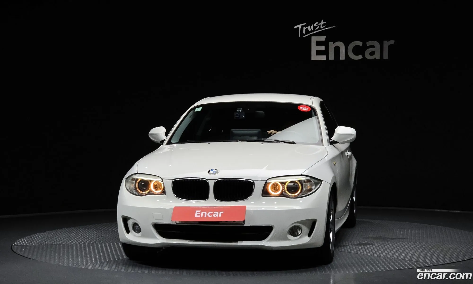 BMW 1 Series 2011 WBAUR3108BVL41530 — 16
