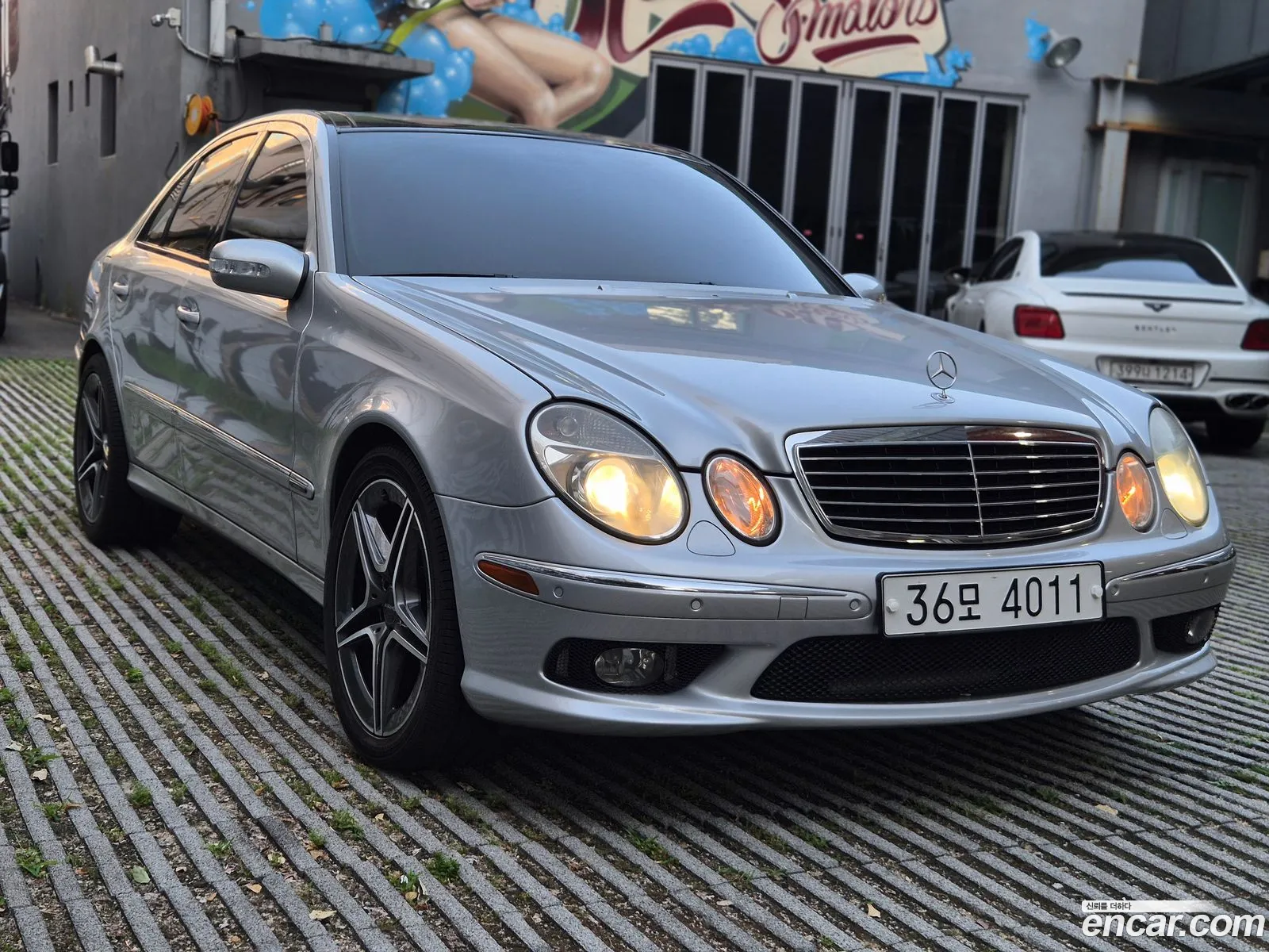 Mercedes-Benz E-Class W211 2003 — 12