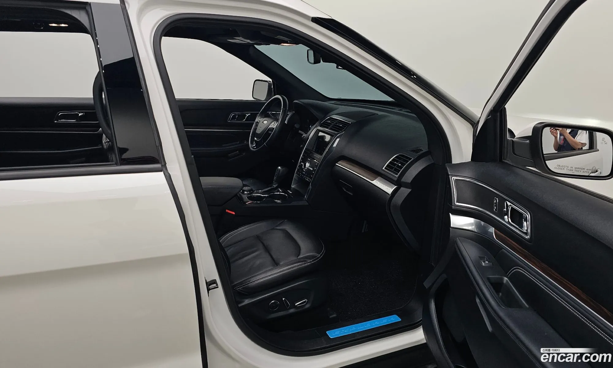 Ford Explorer 2018 1FM5K8FH7JGB23567 — 35
