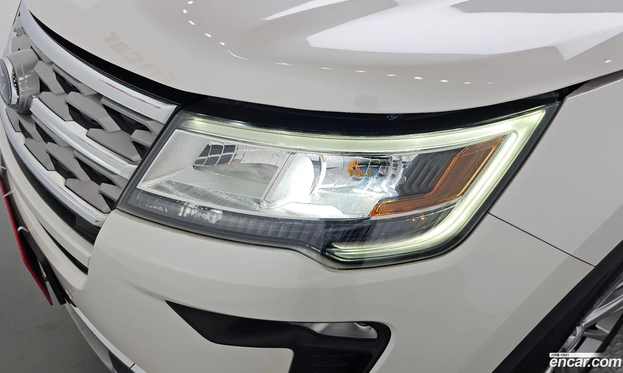 Ford Explorer 2018 1FM5K8FH7JGB23567 — 5