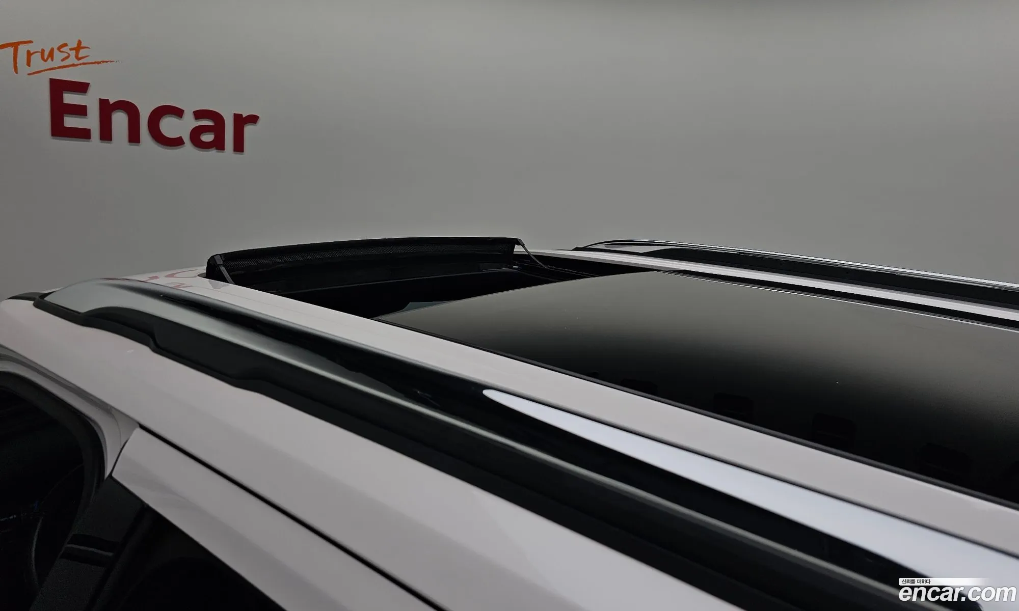 Ford Explorer 2018 1FM5K8FH7JGB23567 — 9