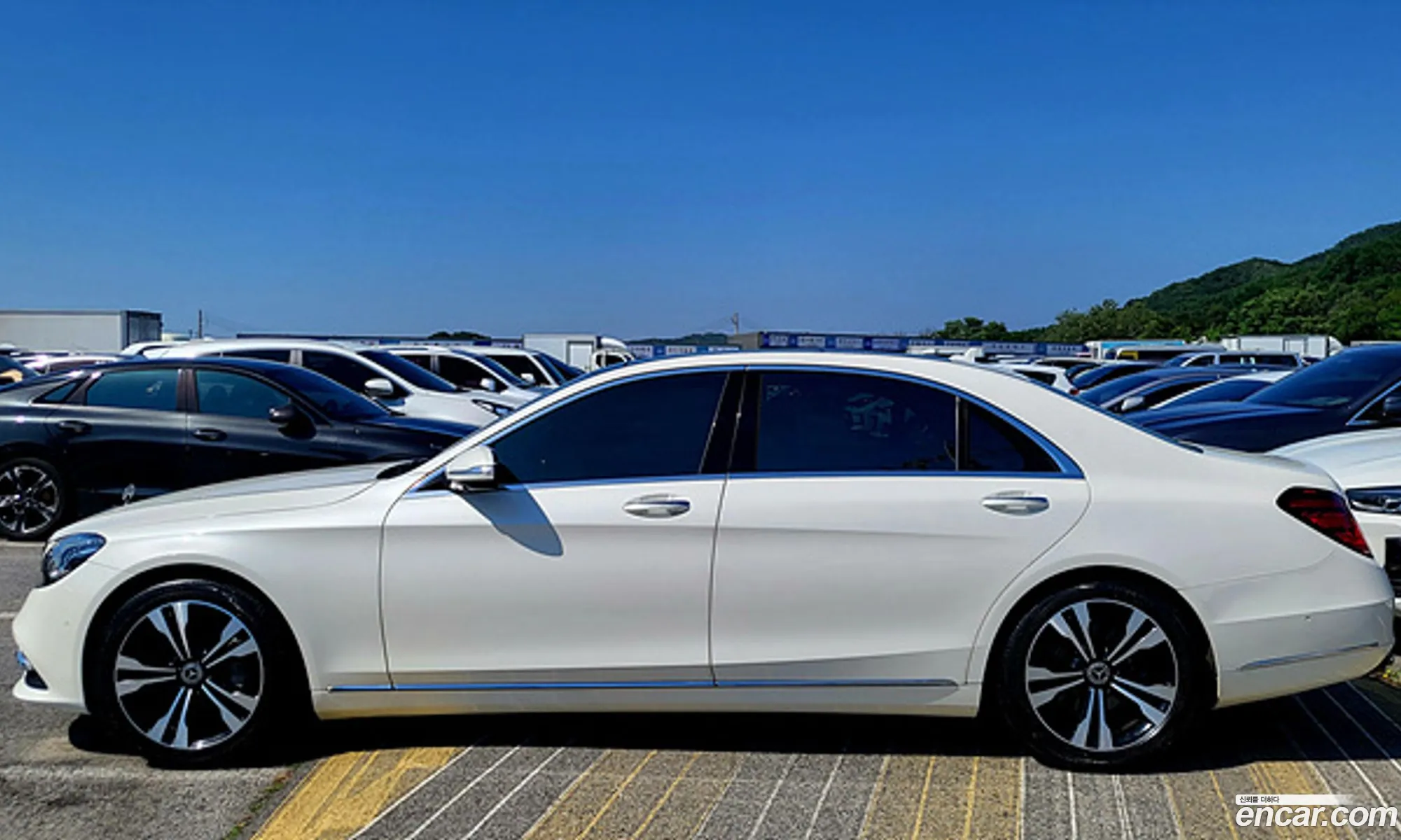 Mercedes-Benz S-Class W222 2018 — 13