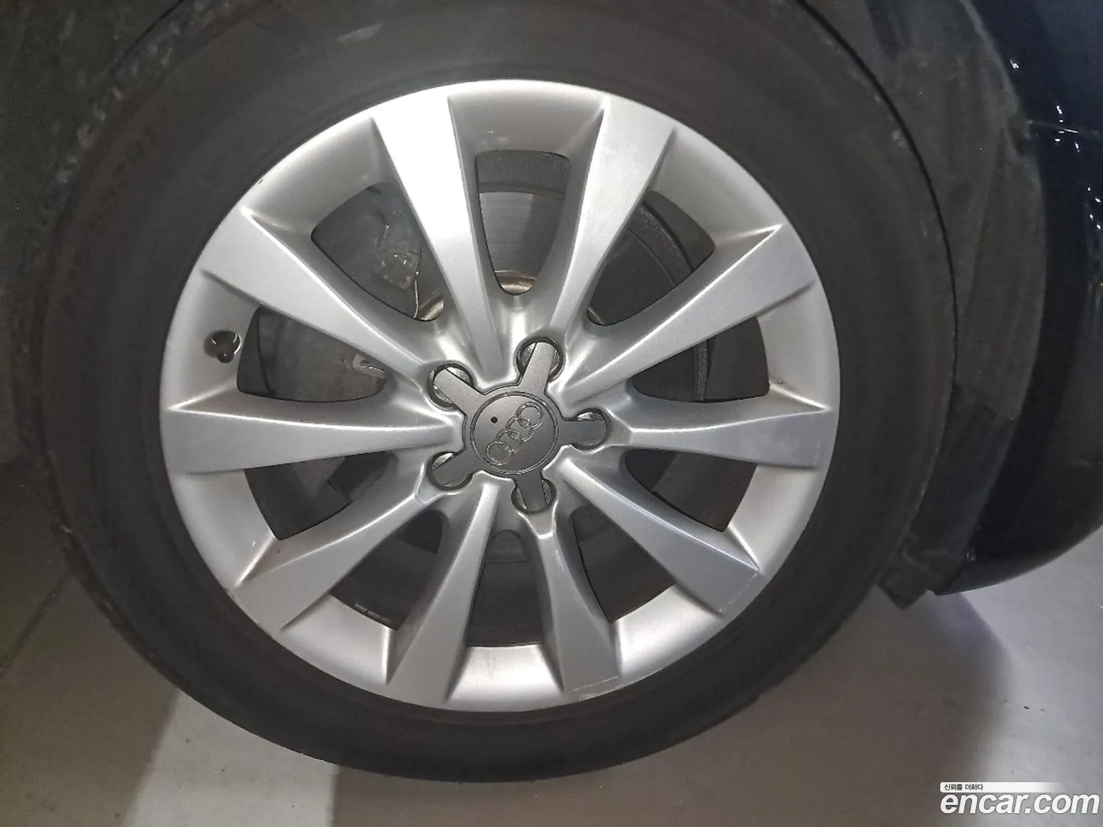 Audi A6 2014 — 13