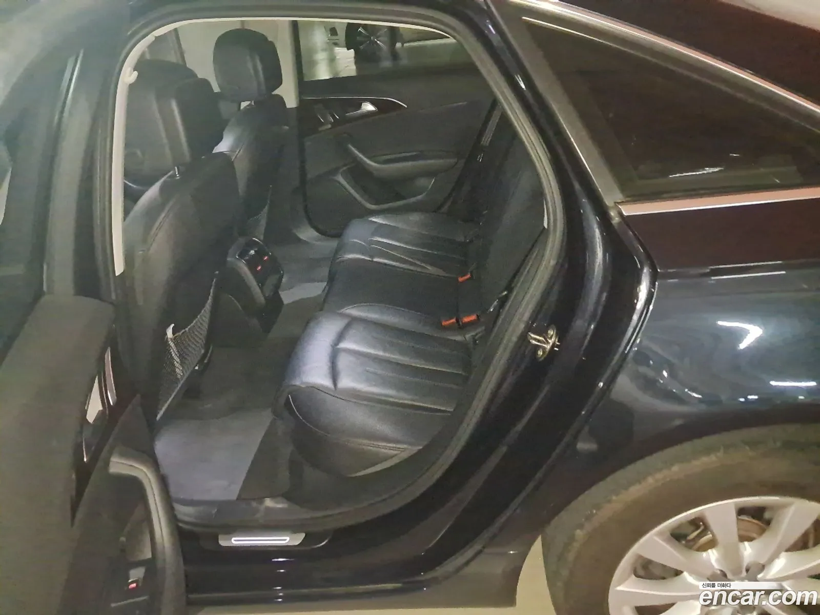 Audi A6 2014 — 16