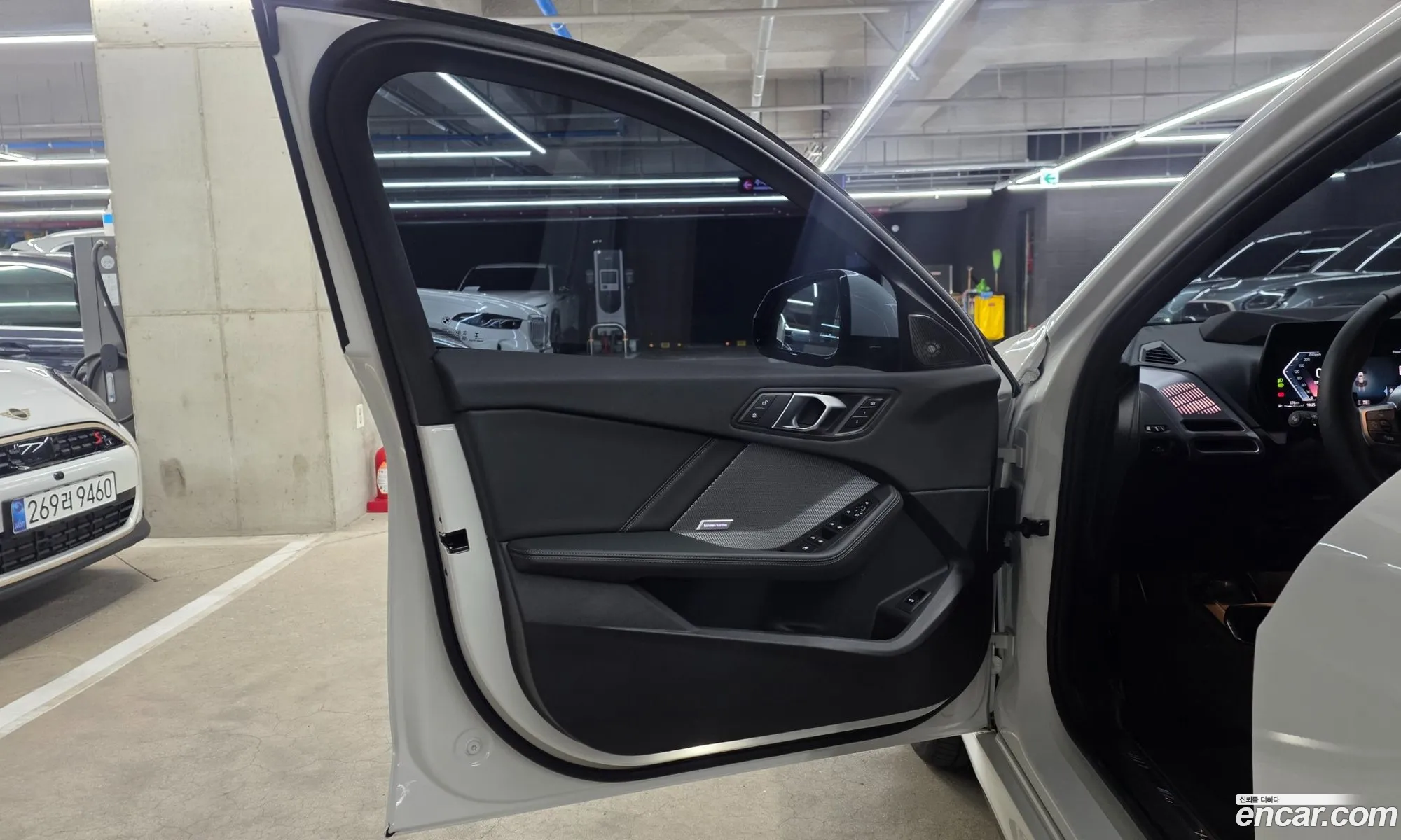 BMW 1 Series 2025 — 19