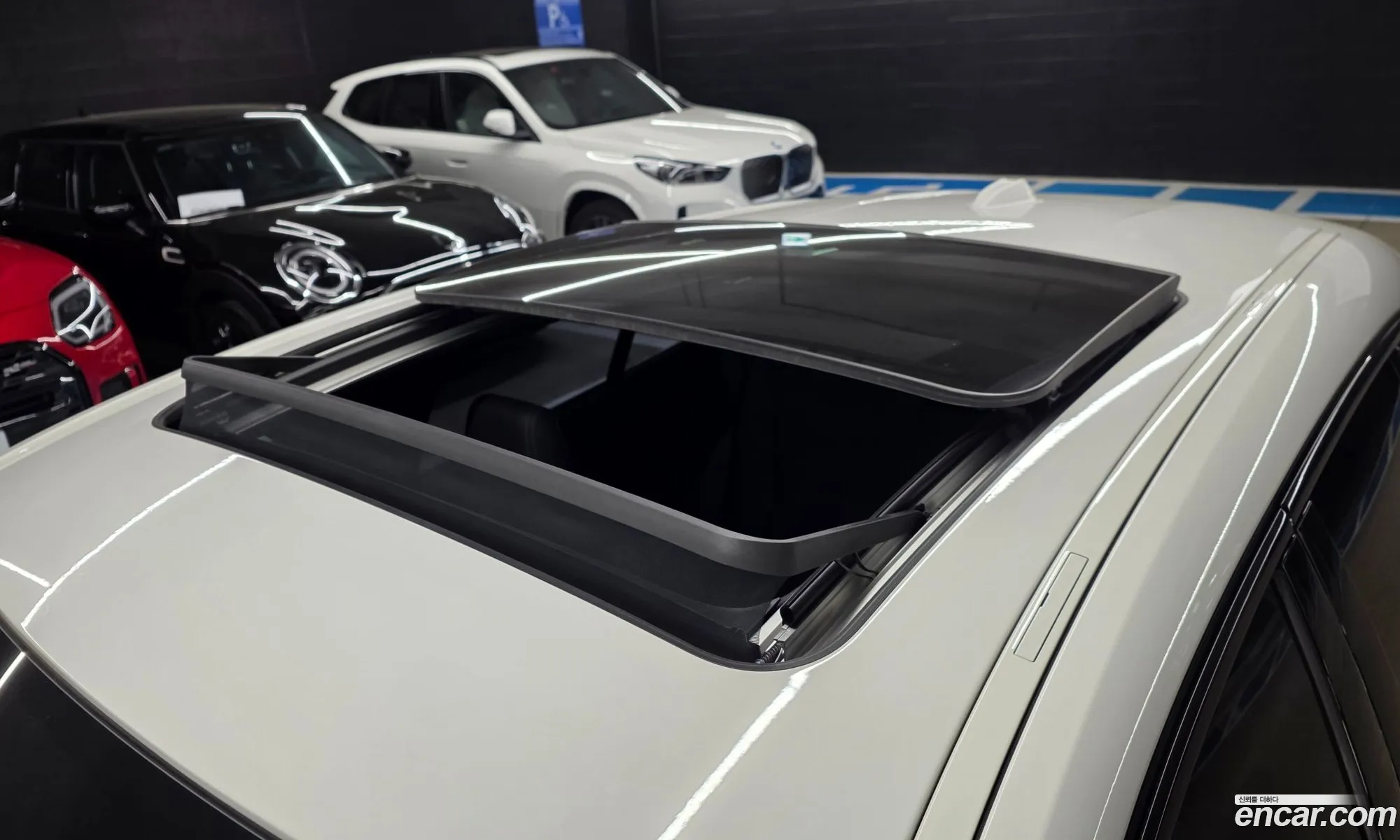 BMW 1 Series 2025 — 18