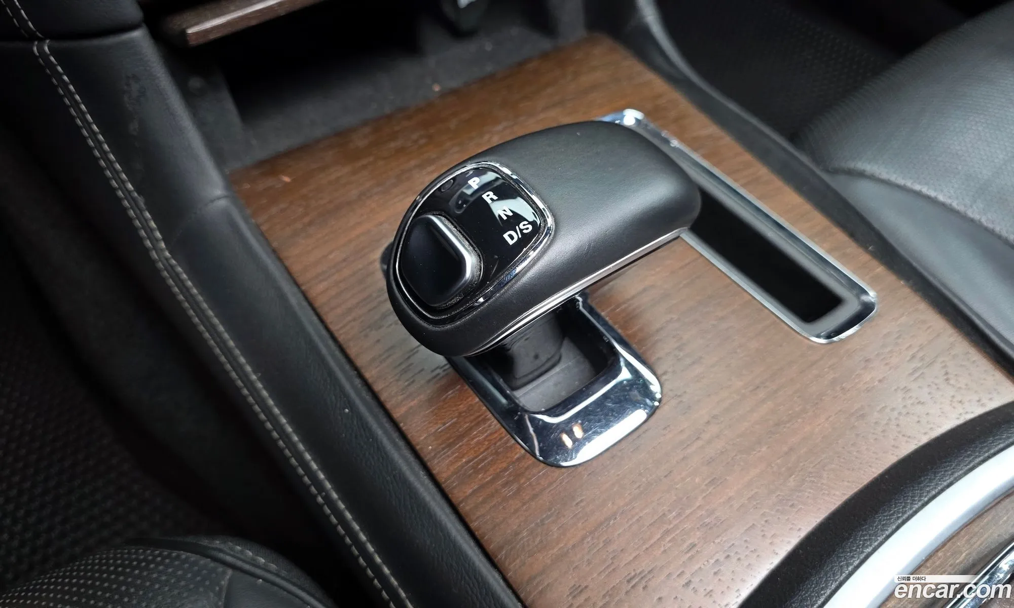 Chrysler 300C 2014 — 14