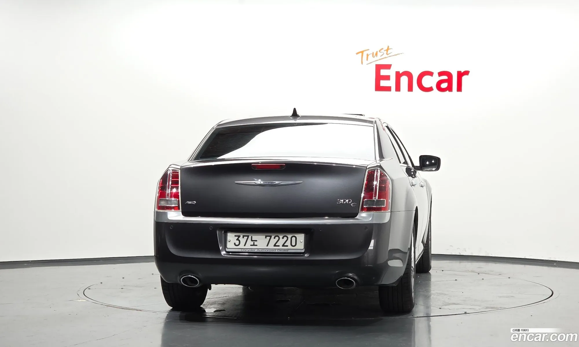 Chrysler 300C 2014 — 12