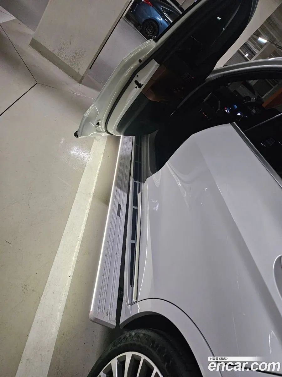 BMW X7 2023 — 2