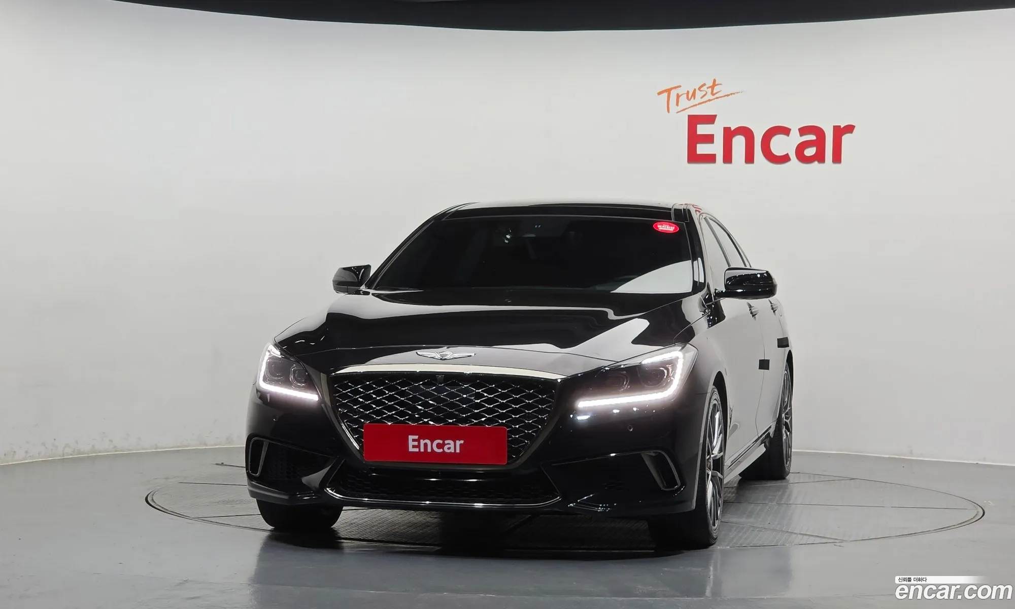 Genesis G80 2017 KMHGR41BDJU268096 — 4