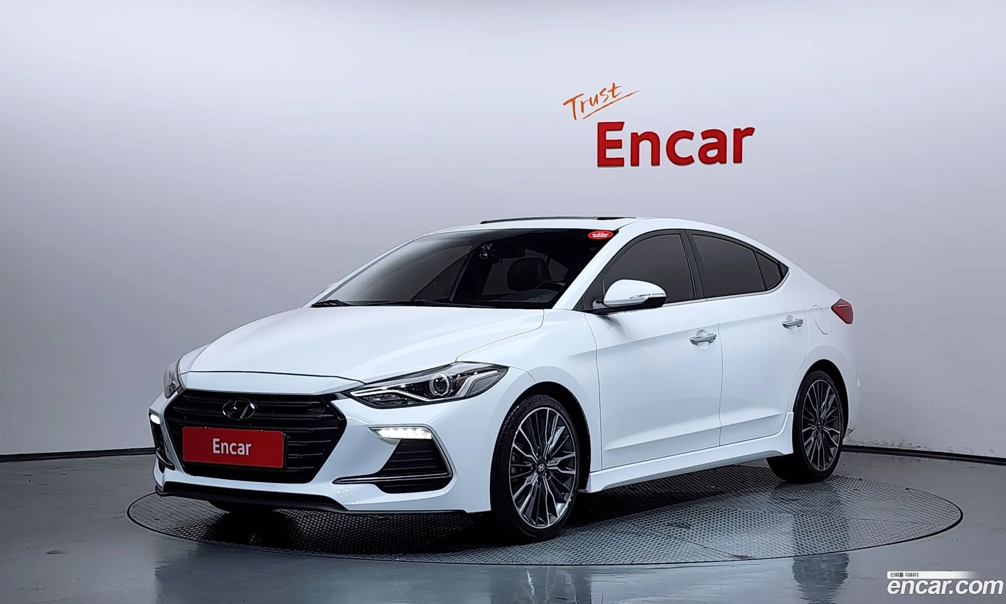 Hyundai Elantra AD 2016 — 3