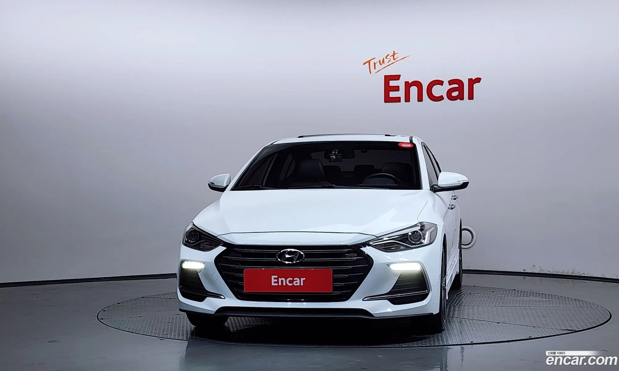 Hyundai Elantra AD 2016 — 4