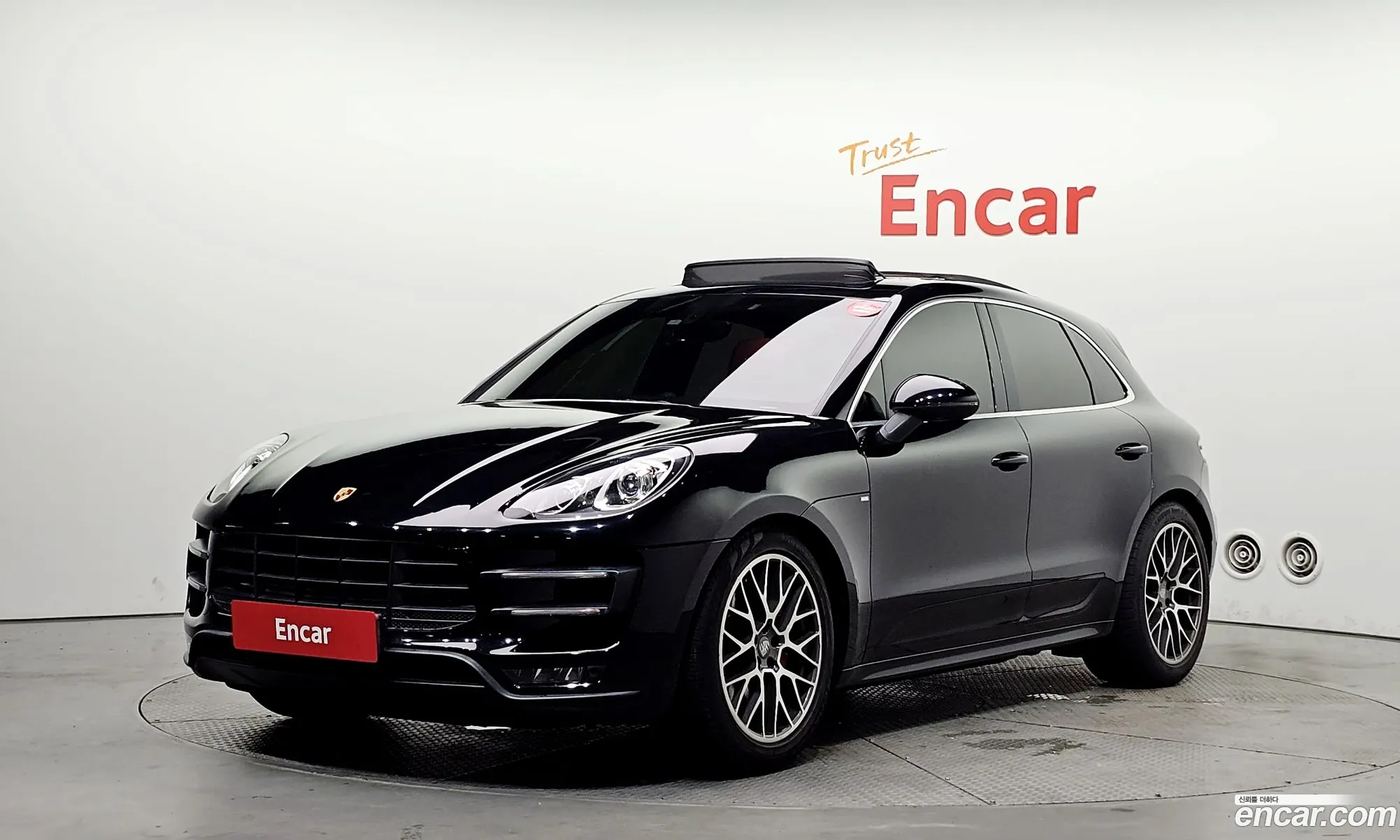 Porsche Macan 2014 WP1AF2956FLB93645 — 19