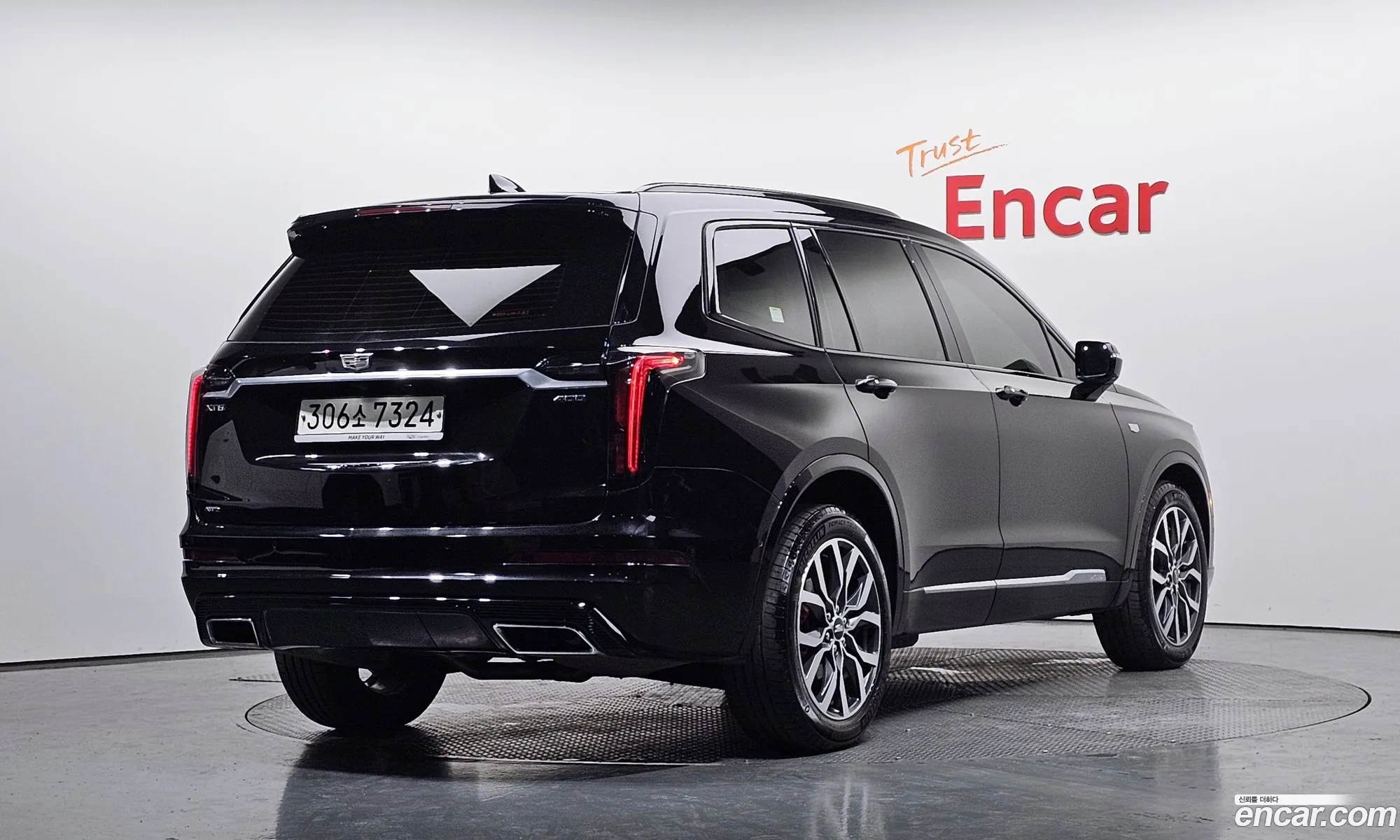 Cadillac XT6 2022 — 23